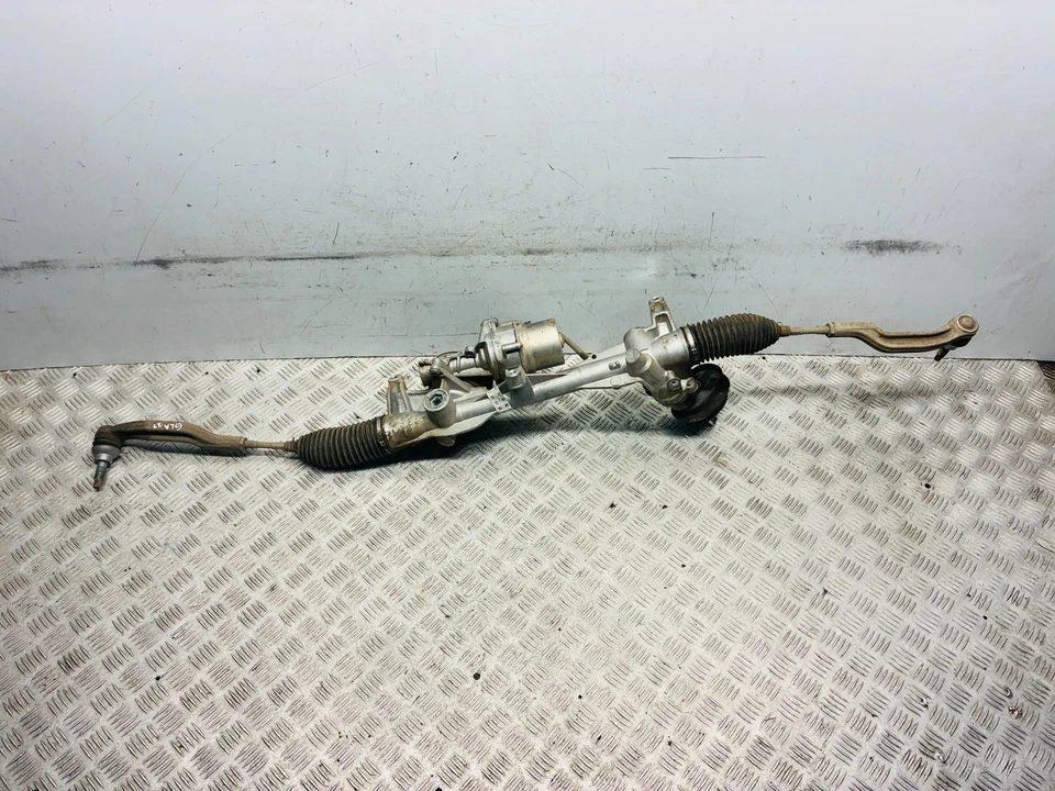 MERCEDES-BENZ GLA 220D BARRA DE DIRECCIÓN 2021 H247 AMG-LINE 6820000350 Foto 4 de 4