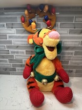 Exclusive Walt Disney Store Winnie The Pooh TIGGER Reindeer Christmas Plush EUC