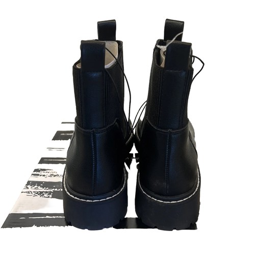 Dolce Vita Women's LEIGHA Chelsea Lightweight Ankle 1.25" Heel Boot Black 8 MOTO - 第 4/5 張圖片