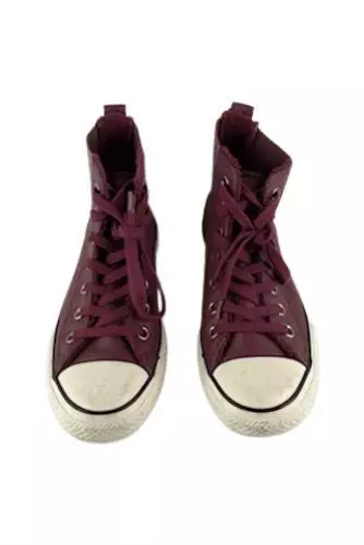 Burgundy top converse womens