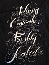 Johnny Cupcakes T-Shirt Freshly Baked Medium Shirt Black Scroll Made in USA