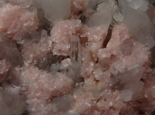 RHODOCHROSITE pink crystals & QUARTZ --- BULGARIA Rhodope DAVIDKOVO /ph938 - Picture 9 of 11