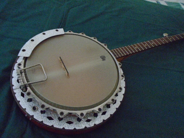 VINTAGE CONTESSA (FRAMUS) 5 STRING BANJO  - Image 4 of 4