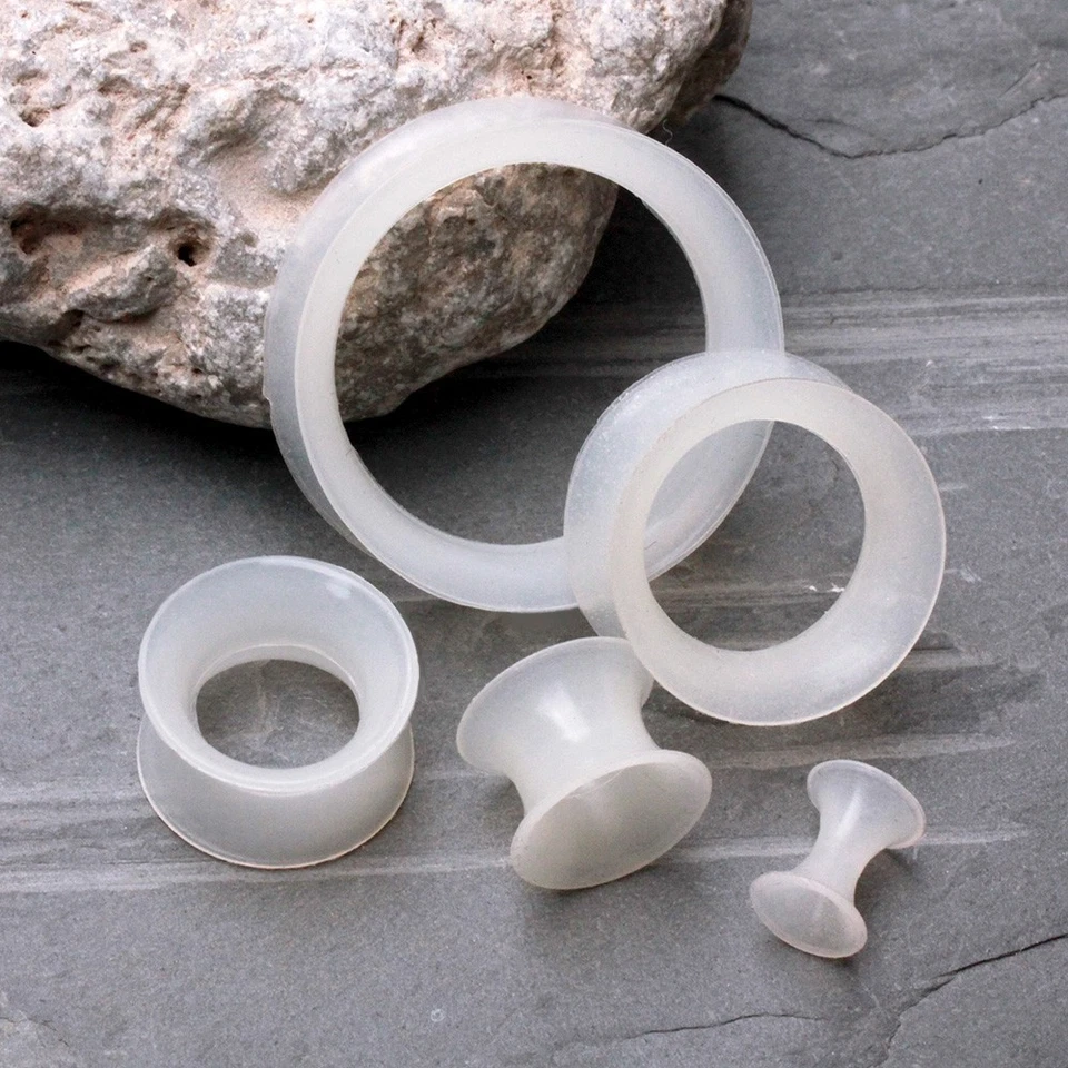 PAR de plugue de túnel de pele de orelha ultrafino brilho no escuro - Imagem 2 de 3