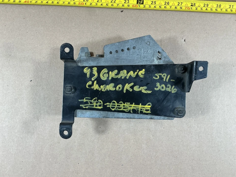 Jeep Grand Cherokee 1993-1995 ABS sistema de frenos antibloqueo módulo de control Foto 4 de 4