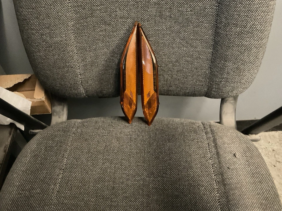 Porsche Cayenne 2016 intermitente izquierdo y derecho/lámpara de estacionamiento Foto 2 de 2