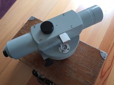 ZEISS  NI 2 Nivellier Gerät mit Holz Aufbewahrungskiste