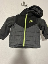 Nike 2T Hood Puffer Jacket Gray Black Neon Logo Zipper Insulated. Kids coat 019