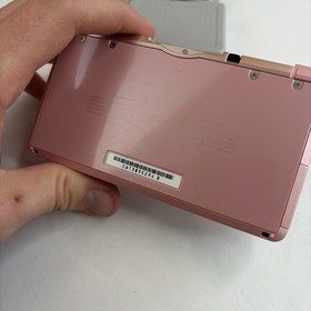 Nintendo 3DS Handheld Video Game Console Pink CTR-001 (USA) W Charger Stylus