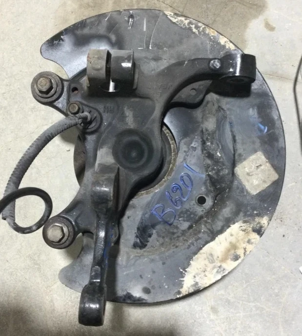 1996-2004 Ford Mustang Left Hand Passenger Driver Front Spindle Knuckle OEM — 第 2/4 张图片