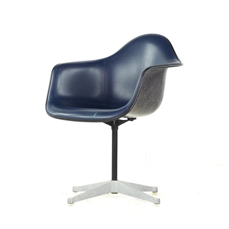 Silla de oficina Charles Eames para Herman Miller Mid Century Shell Foto 3 de 4