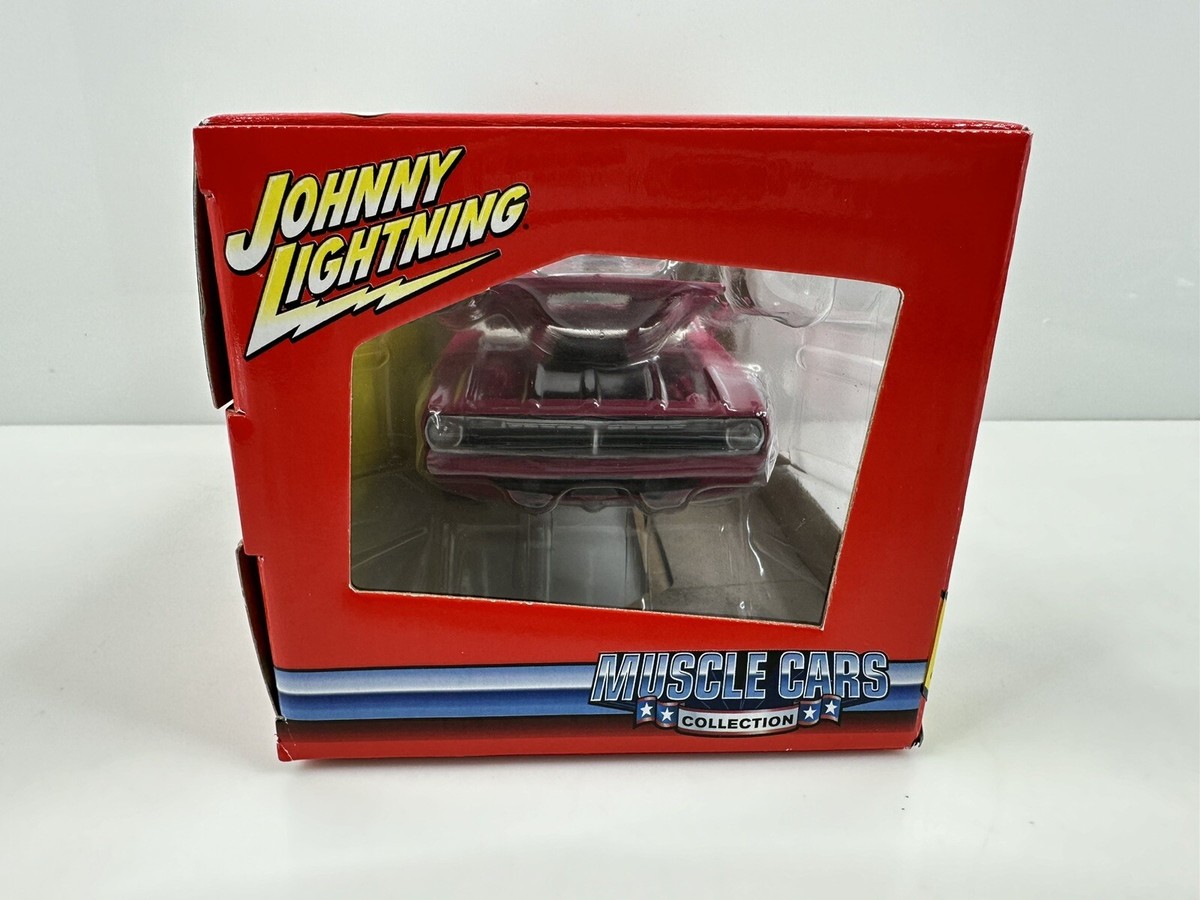 Rare Johnny Lightning Muscle Cars Collection 1970 Plymouth Hemi