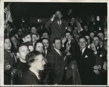 1933 Press Photo State Senator Joseph N Ackerman sips from a stein