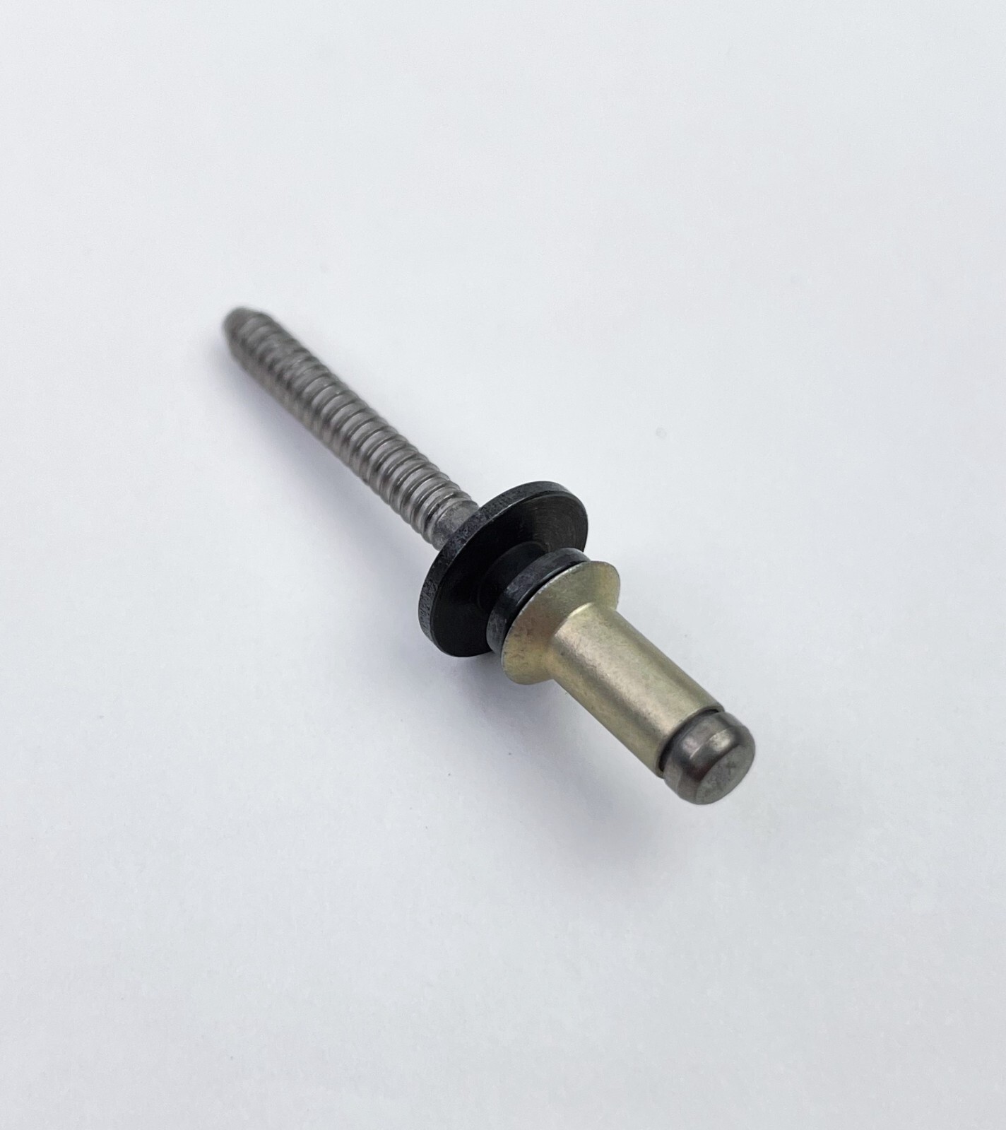 Pack of 100 Cherry Aerospace CR7686S0502D MaxiBolt Hole Size .164