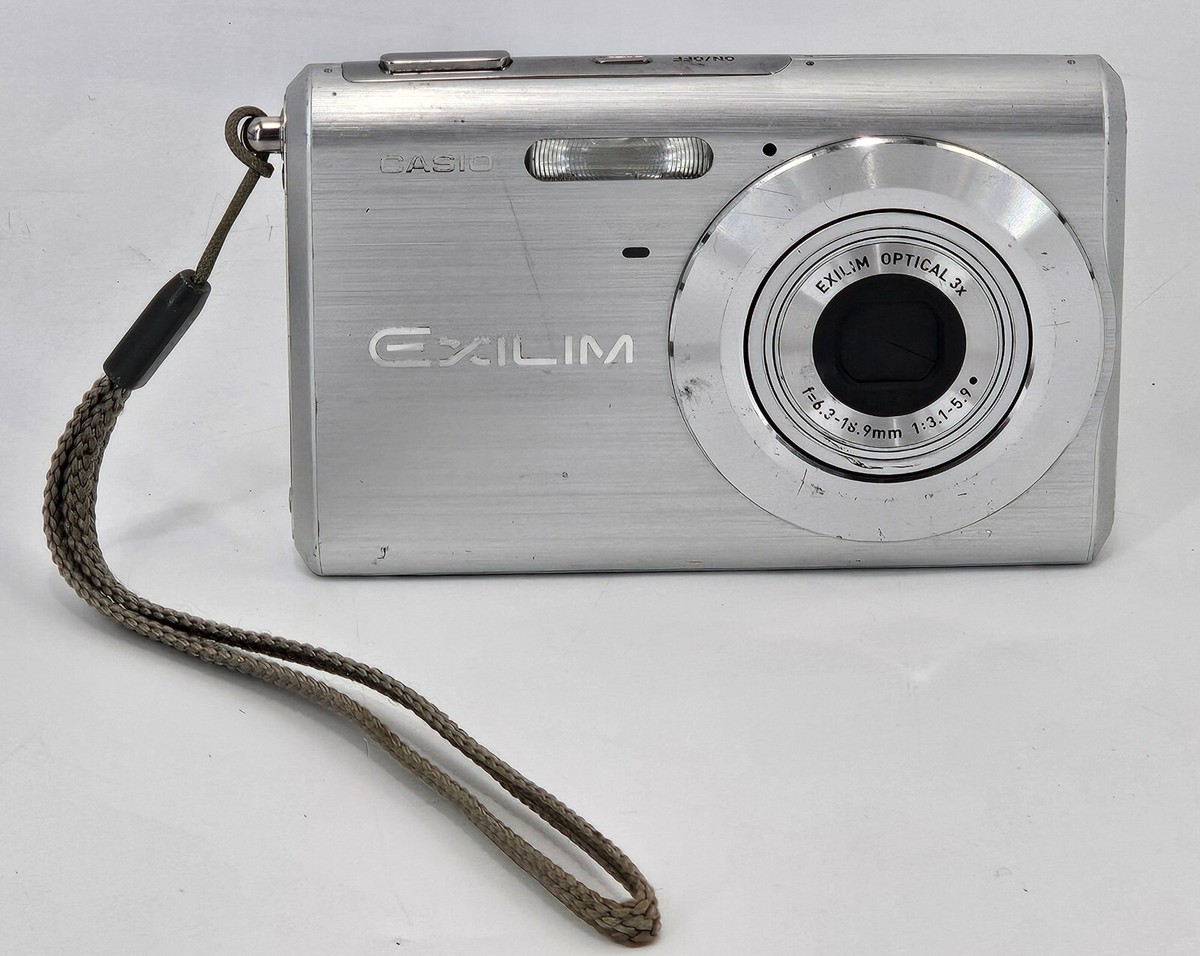 Appareil Photo Numérique Casio EXILIM EX-Z600 Compact – Vendu Seul (occasion)