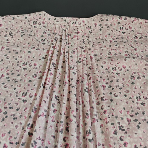 NYDJ Top Women's Multicolor Size M Pleated 3/4 Sleeves Blouse - Picture 10 of 15