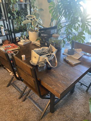 Dining Room Table 