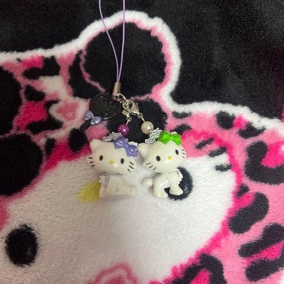 Charmmy Kitty Strap Purple & Green Cosmetic StyleNote: If you want it more