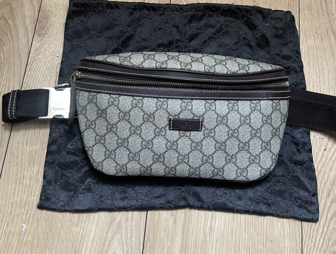 Gucci Belt Bag 100% Authentic 233269 With Dust bag 