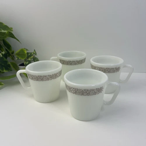Set of 4 Vintage Pyrex Coffee Cups Woodland D Handle Milk Glass Brown Retro