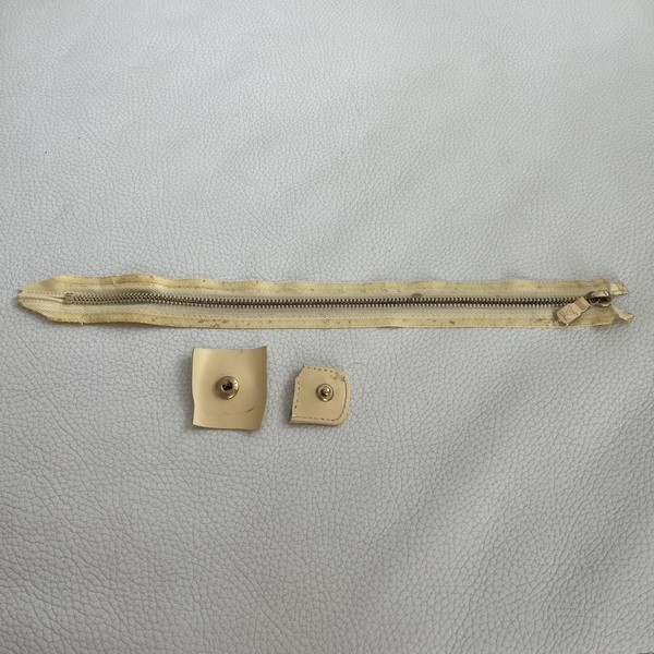 Louis Vuitton zipper and Snap Button