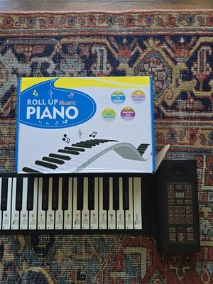 88 Keys Roll up Piano with Pedal 88 Keys Roll up Piano Keyboard, Black