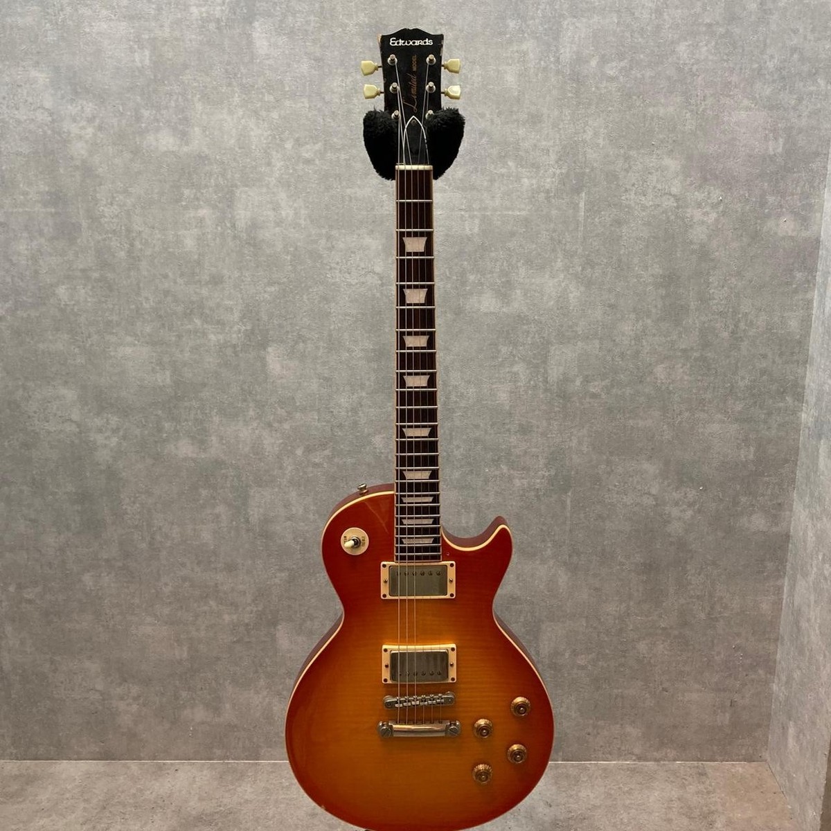 EDWARDS E-LP-85SD Made in Japan Les Paul type Electric Guitar Used