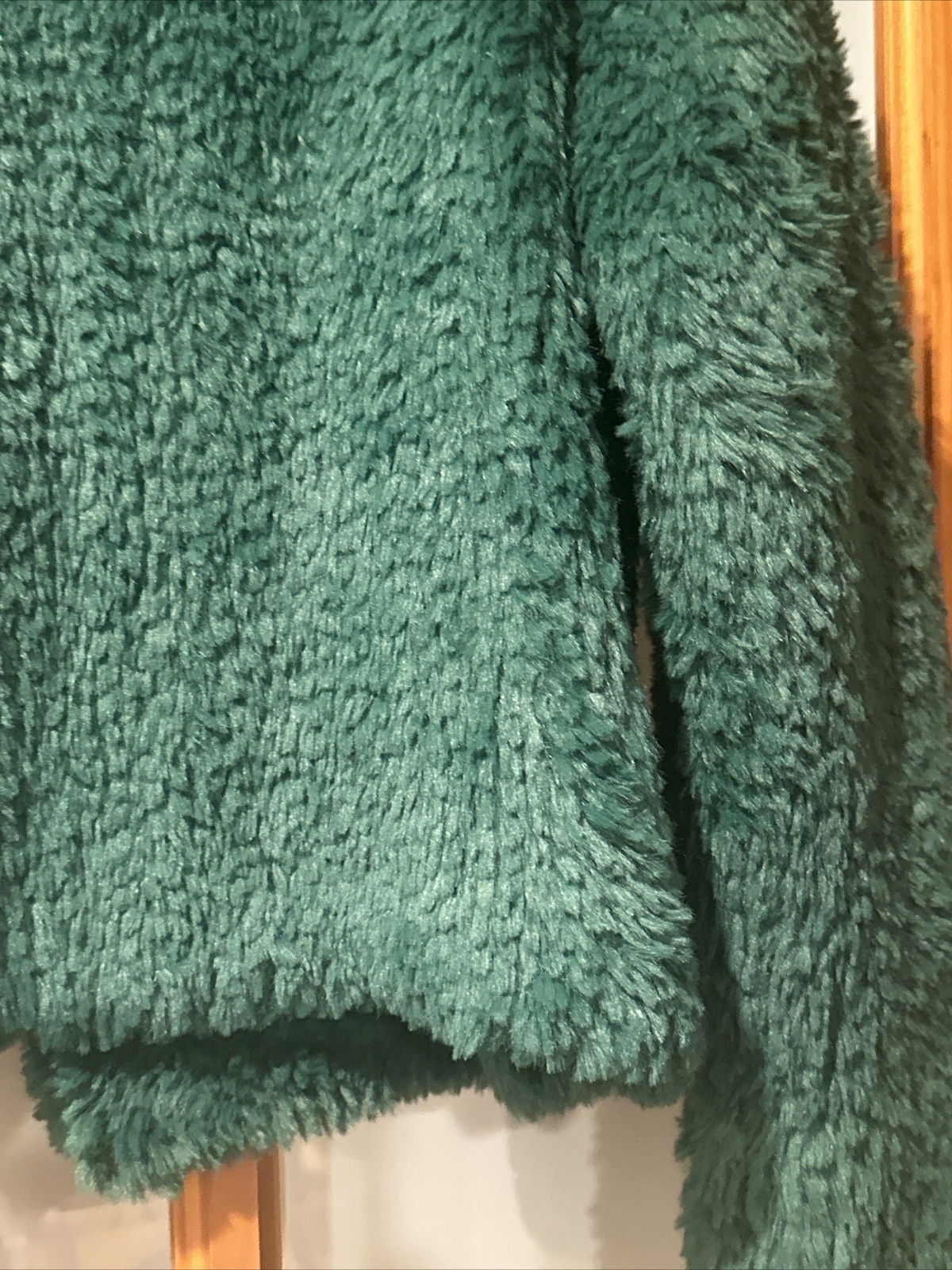 Picture 20 of 24