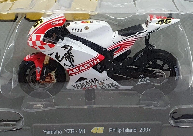 Altaya 1/18 Scale FFR26 - Yamaha YZR M1 #46 Valentino Rossi Philip Island 2007 - Image 2 of 2