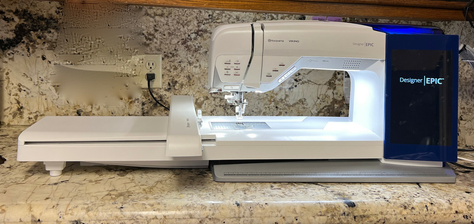 Husqvarna Viking Designer Epic 1 ,Sewing & Embroidery many extra eBay