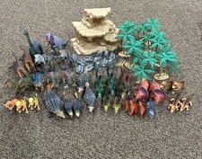 Toys R Us Dinosaur 2009 Lot