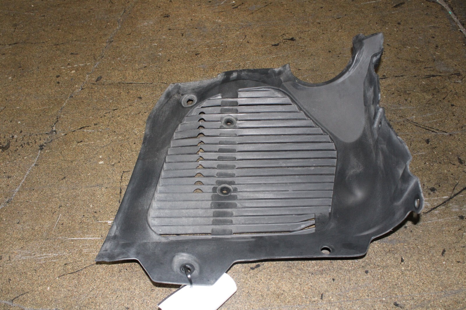 Ferrari California, RH, Front Fender Liner, Front Section, Used, Dmg, 85944700