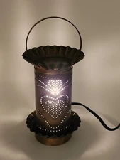 Irvin’s Country Tinware Wax/Tart Warmer. Heart Pattern. Made In USA.