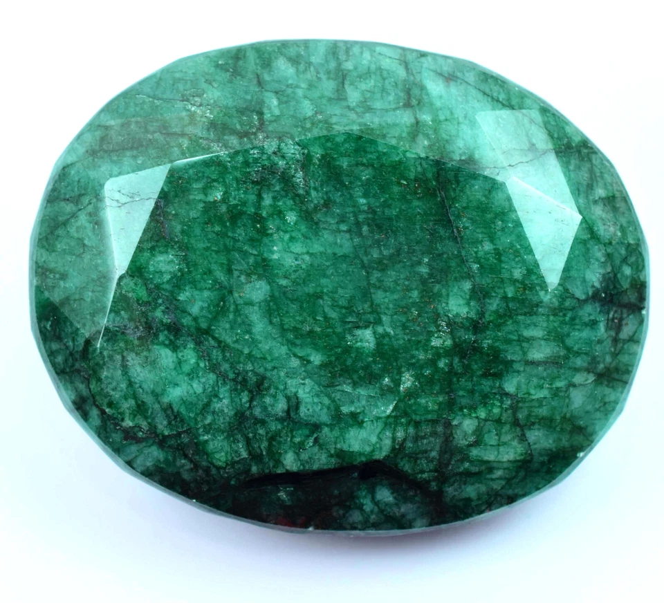 Natural Huge Green Emerald Zambian 840.0 CT Certified Oval Cut Loose Gemstone - Image 4 of 4