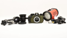  OPT MINT Nikon Nikonos V Olive Underwater Film Camera 20mm F/2.8 Lens JAPAN