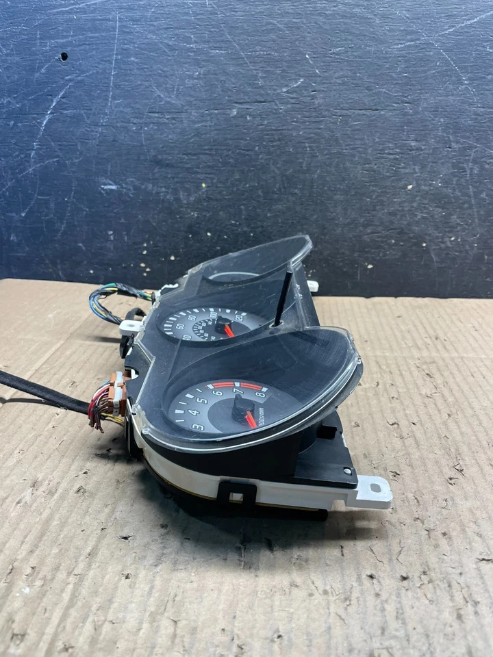 Instrumento velocímetro Nissan Pathfinder Xterra Cluster 2002-2003 OEM S2350 DG Foto 2 de 4