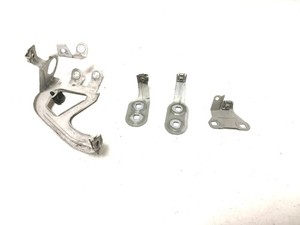 BMW 5 F10 Kotflügelhalter vorne rechts 7207210 7207204 7207206 7207208 34402998