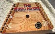 VINTAGE "THE MUSIC MAKER" MUSICAL LAP HARP INSTRUMENT IN ORIGINAL BOX