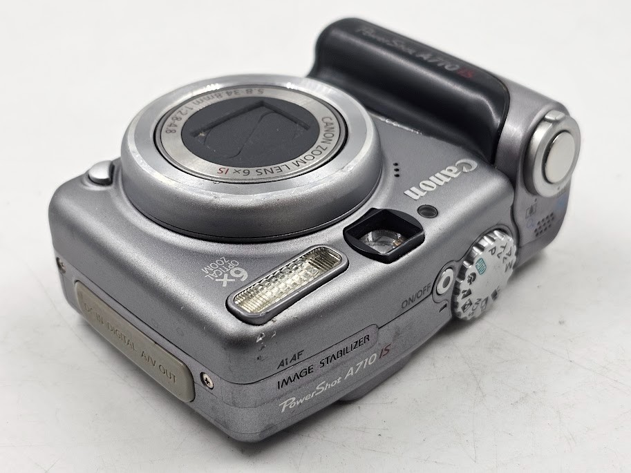 Canon PowerShot A710 IS 7.1 MP Digital Camera Silver - Not Working