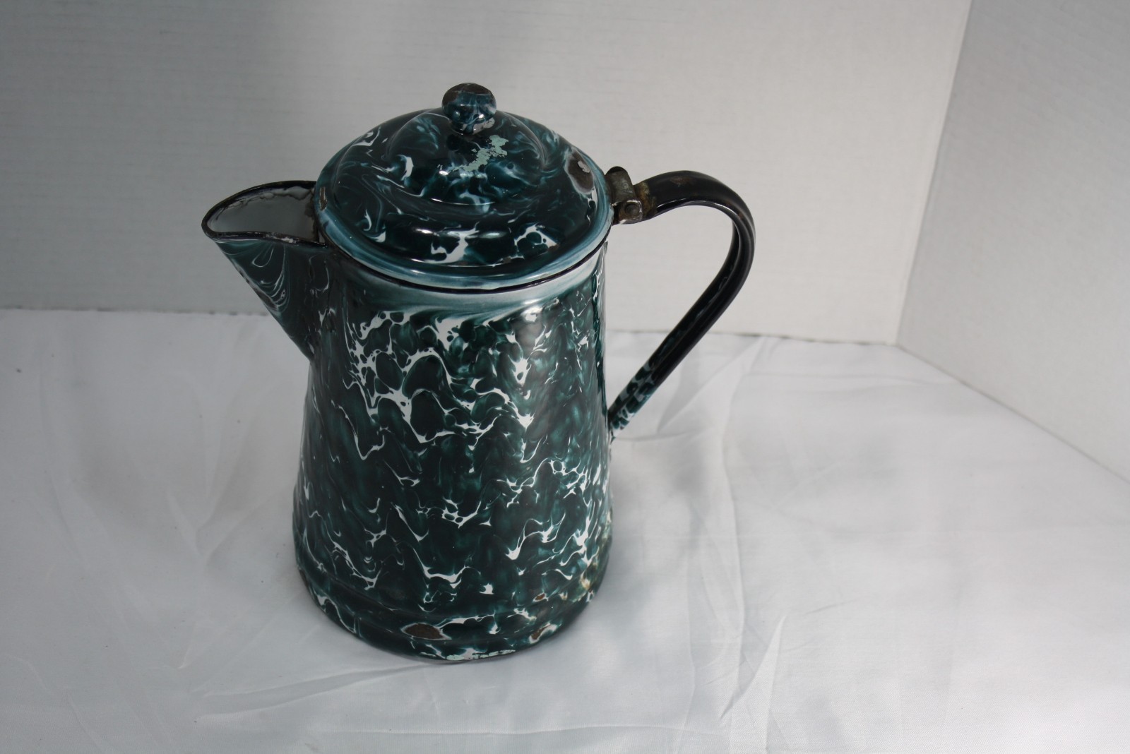 Blue Green WHITE SWIRL COFFEE POT Chrysolite Graniteware Enamelware ANTIQUE