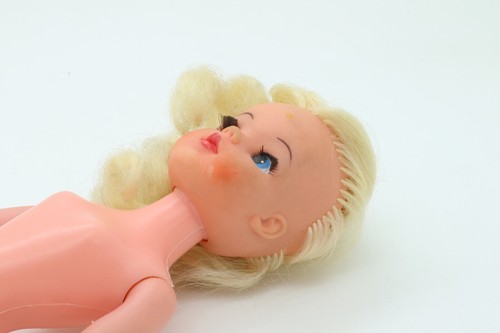 Vintage 1970's Chubby Funtime Sindy Doll Blonde Hair O.D Made In Hong Kong - Picture 5 of 12