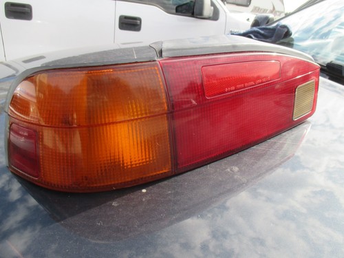 TOYOTA PASEO REAR TAILLIGHT DRIVERS SIDE 1991-1995 - Picture 4 of 7