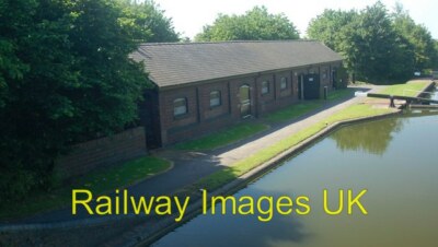 Photo Canal - Not Exactly Racing.  c2006
