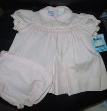 NOS VINTAGE 1970'S WONDERALLS GIRL'S PINK SMOCKED DRESS WITH PANTIES 12 MONTHS