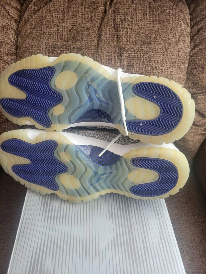 Air Jordan 11 Retro IE 2003 Low Cobalt. Talla 10. Foto 4 de 4
