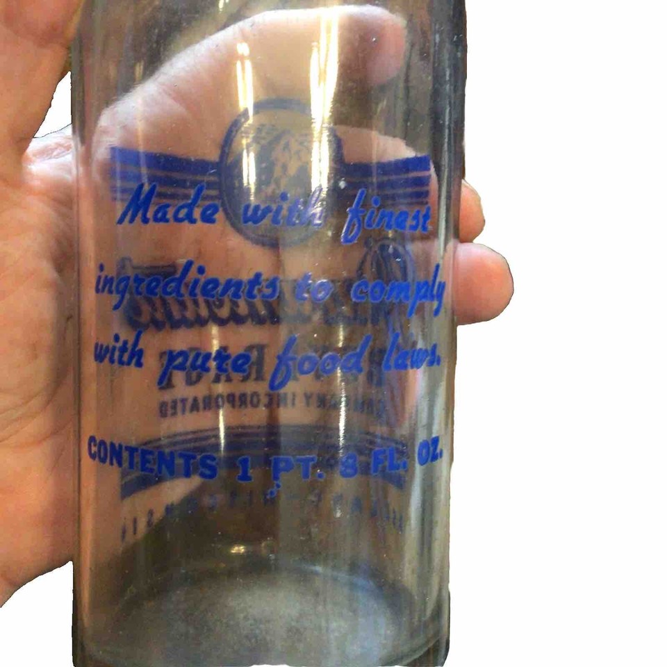 24 OZ PARAMOUNT BEVERAGE CO. ASHLAND WIS, ACL SODA BOTTLE MOUNTAIN