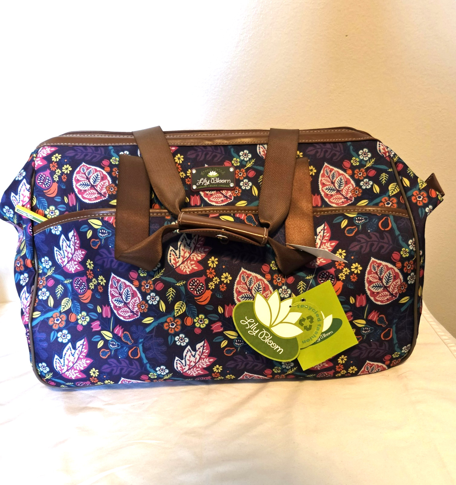 NWT Lily Bloom "Raking It In" "Purple" 2 Wheel 20" Rolling D