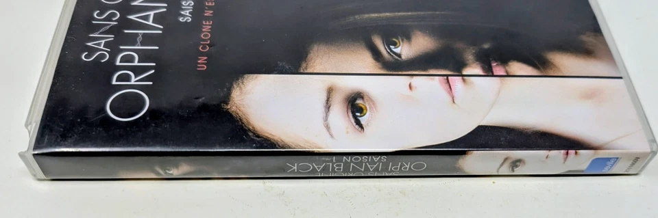Orphan Black: Saison 1 DVD (2013) - Region 1 - French - VG+ (Tested) - Image 2 of 4