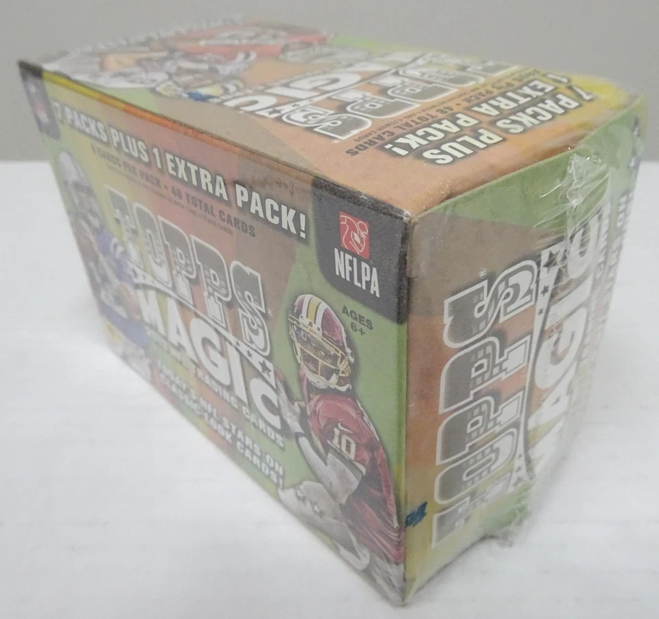 2013 Topps Magic Football 8-Pack Blaster Box - Image 2 of 2
