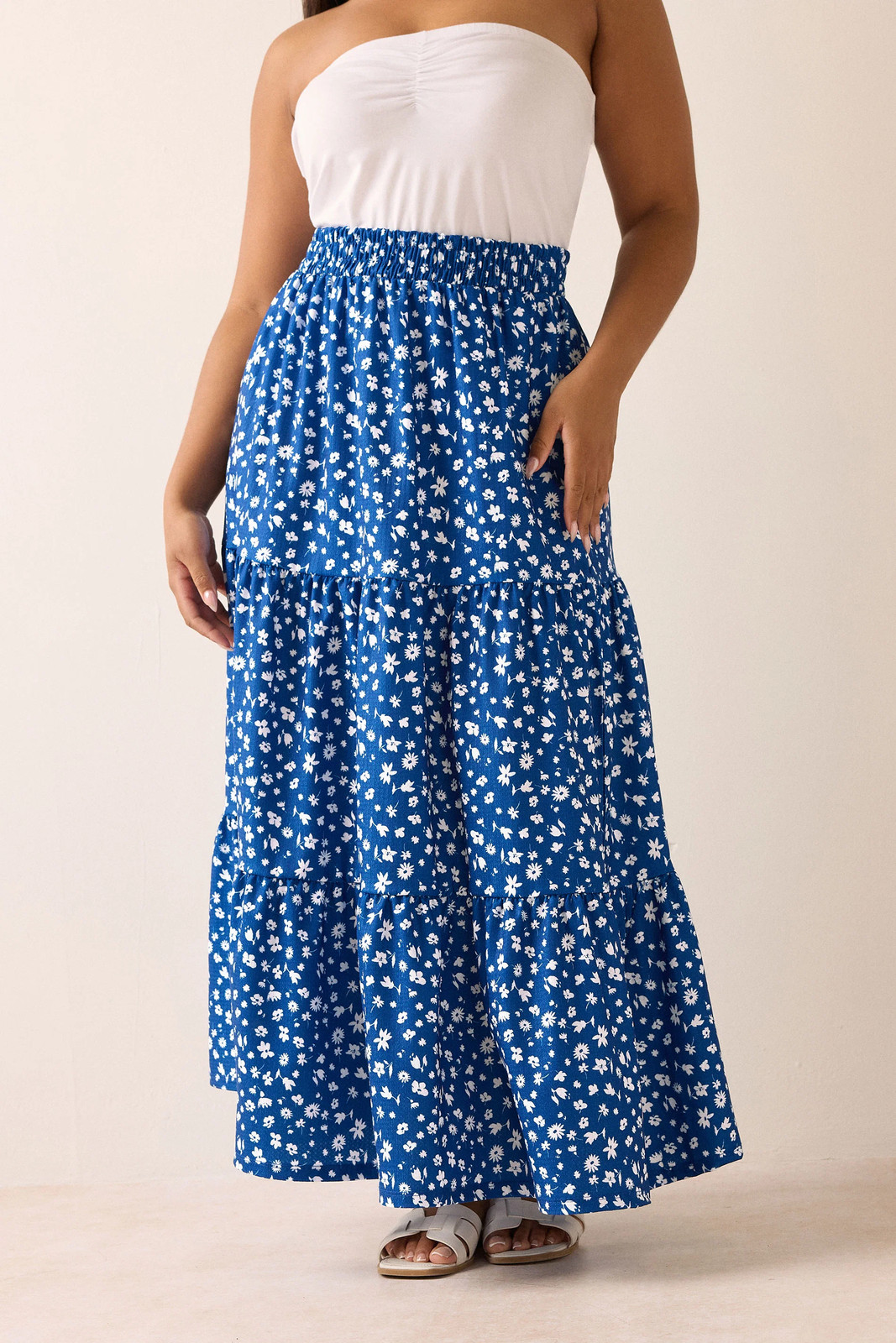 Yours Curve Women's Plus Size Floral Print Tiered Maxi Skirt